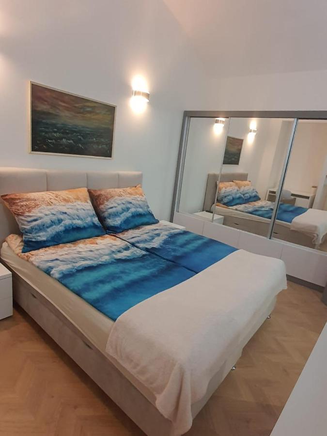 Monar Exclusive Center Free Parking In Garage Apartment Kosice Bagian luar foto