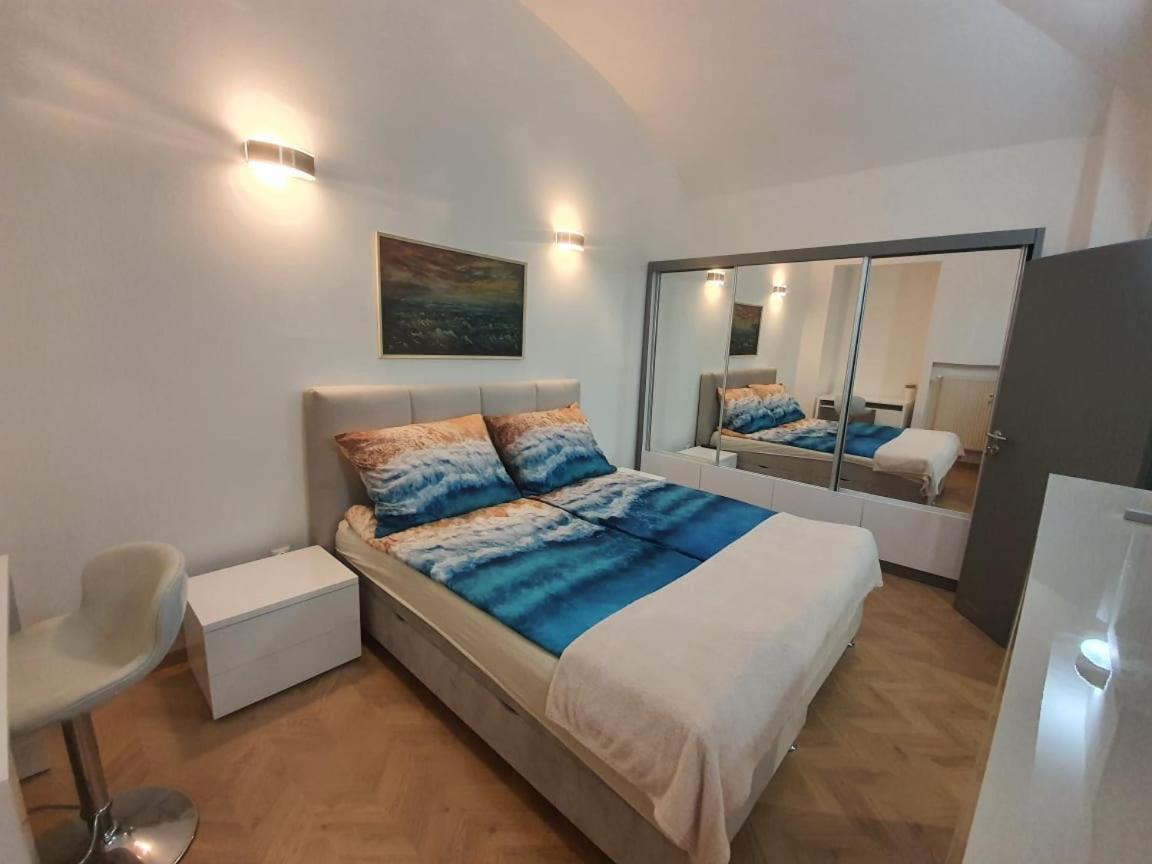 Monar Exclusive Center Free Parking In Garage Apartment Kosice Bagian luar foto