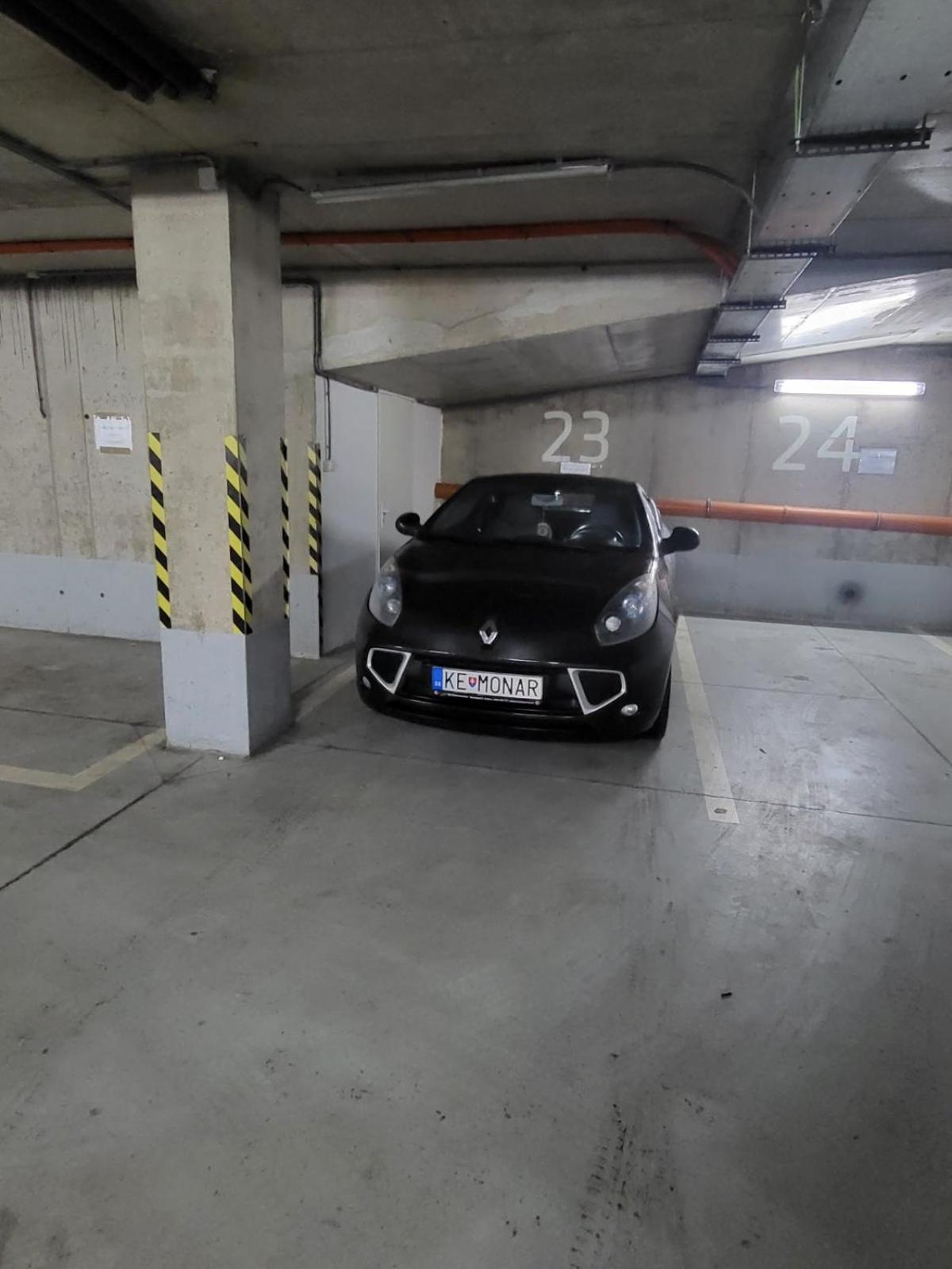 Monar Exclusive Center Free Parking In Garage Apartment Kosice Bagian luar foto